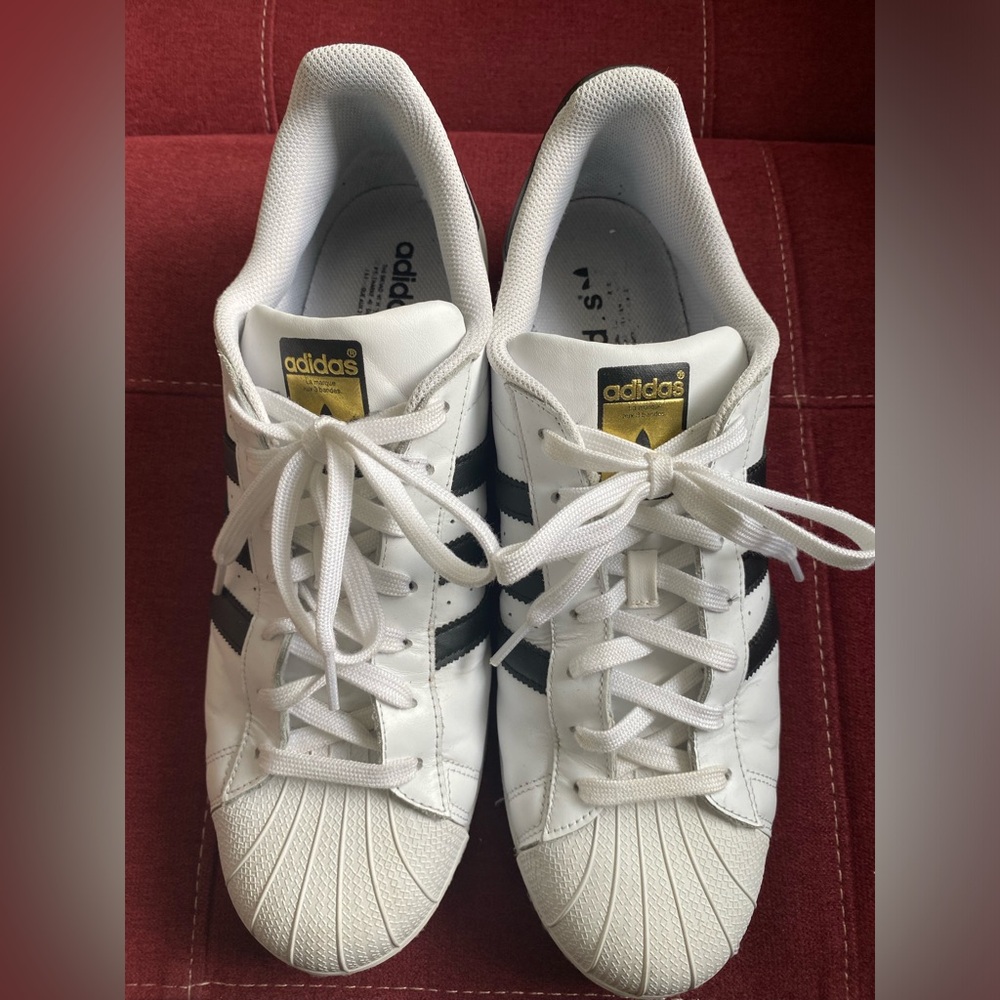 Adidas Superstar Like NEW! Mens Size and 13.